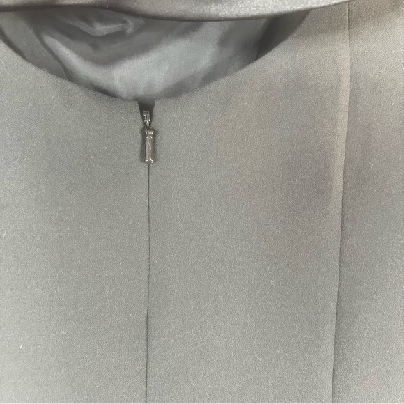 NWT Liz Claiborne Night black dress Size:10
100% polyester mother of the bride - Picture 8 of 14